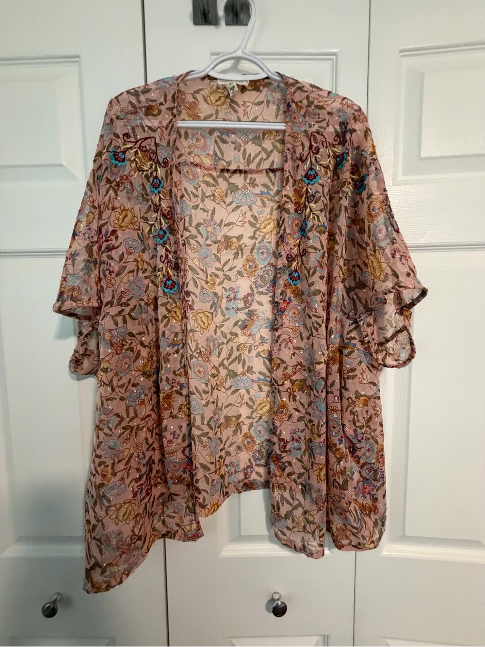 Andersen & Lauth 
Women’s Floral Open-Front Kimono Top - Pink Multi